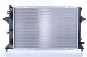 Радиатор охлаждения двигателя