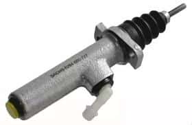 Головний циліндр зчеплення