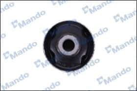 Сайлентблок рычага Mando dcc010386