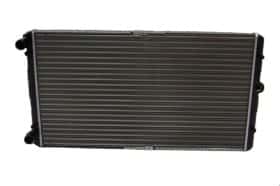Радиатор охлаждения двигателя MaXgear AC518946