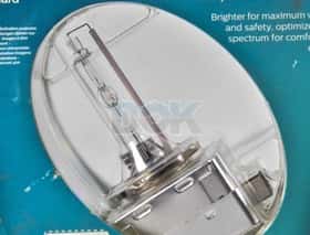 Автолампа Philips Xenon X-tremeVision gen2 D1S PK32d-2 35 W прозора 85415XV2S1