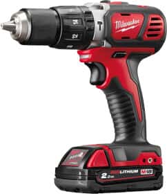 Шуруповерт Milwaukee аккумуляторный M18 BPD-202С (2 аккумулятора + ЗУ + чехол)