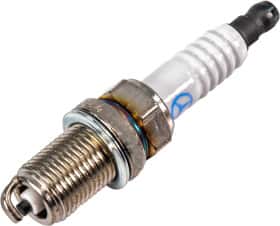 Свеча зажигания Mercedes-Benz / Smart A0031596803