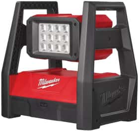 Прожектор Milwaukee 4933451262 Прожектор Milwaukee 4933451262