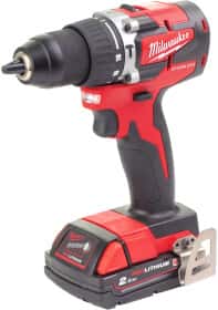 Шурупокрут Milwaukee акумуляторний M18 CBLPD-202C (2 акумулятори + ЗП + чохол)