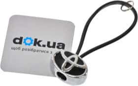 Брелок Vitol з логотипом Toyota чорний 44826