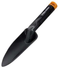 Садовая лопата Fiskars 1000695