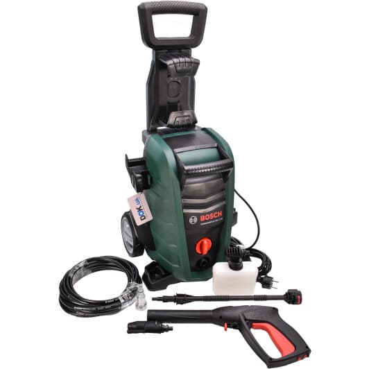 Мойка высокого давления Bosch Universal Aquatak 130