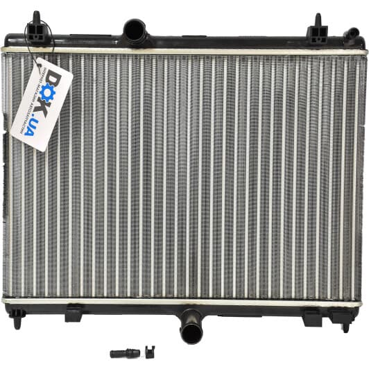 636009 Nissens Радиатор охлаждения двигателя