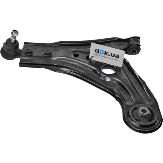 J4900905 Nipparts Рычаг подвески