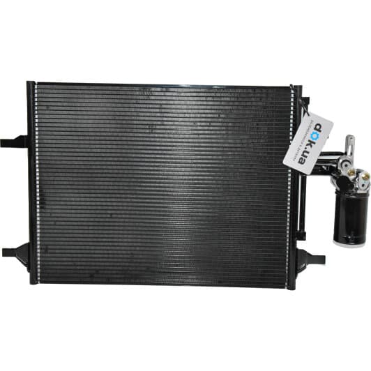 35930 NRF Радіатор кондиціонера