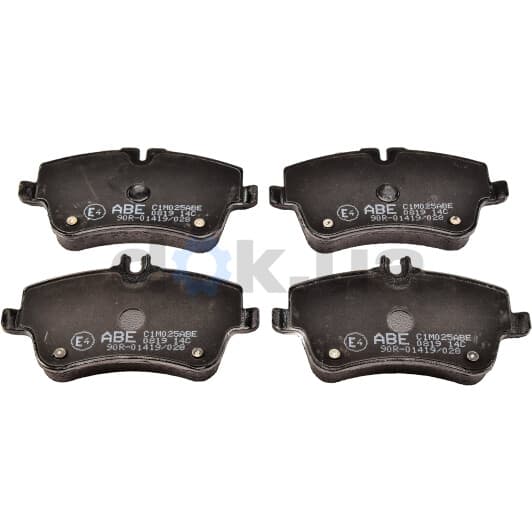 C1M025ABE ABE Тормозные колодки