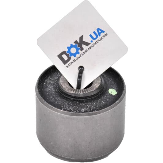 5456001J00 Nissan / Infiniti Сайлентблок важеля для Nissan Patrol