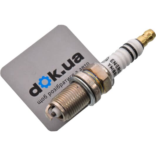 8EH 188 704-071 Behr Hella Свічка запалювання