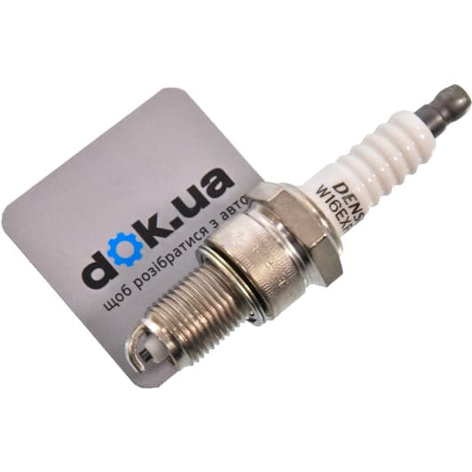 9091901064 Toyota / Lexus / Daihatsu Свічка запалювання