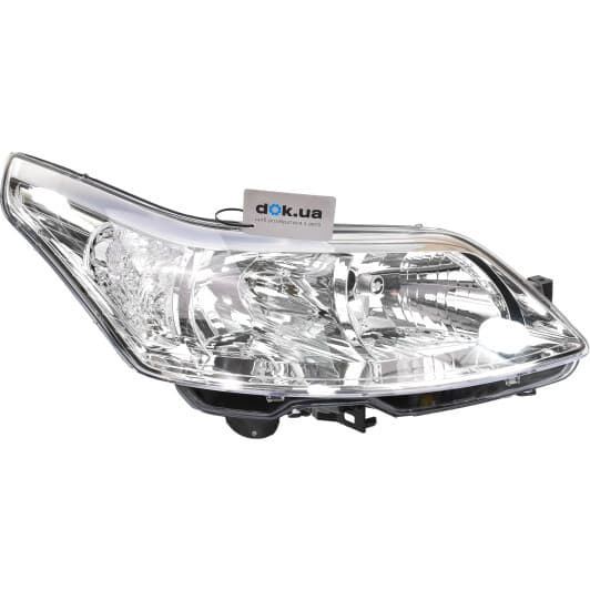 20-0663-05-2 TYC Основная фара для Citroen C4