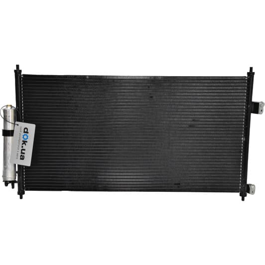 KTT110427 Thermotec Радіатор кондиціонера для Nissan X-Trail