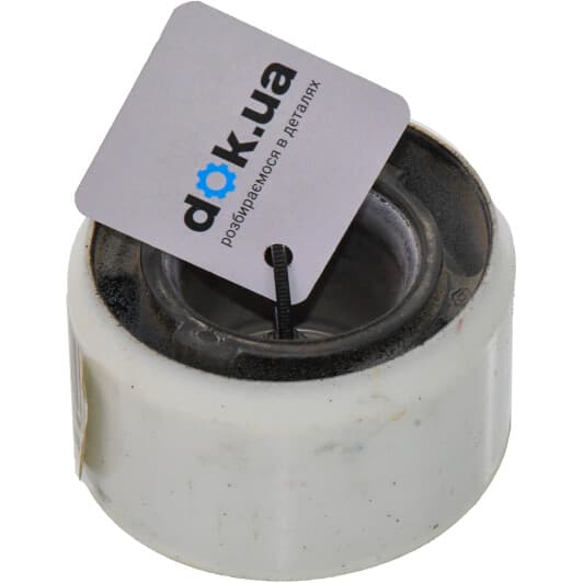 8200828306 Renault / Dacia Сайлентблок балки