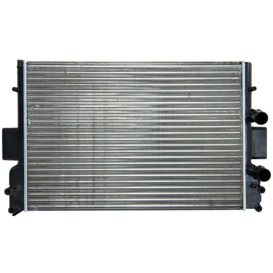 504152996 GP Радіатор охолодження двигуна