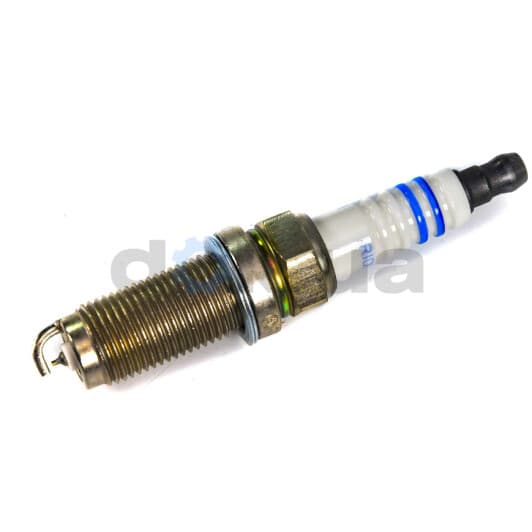 0 242 240 698 Bosch Свеча зажигания