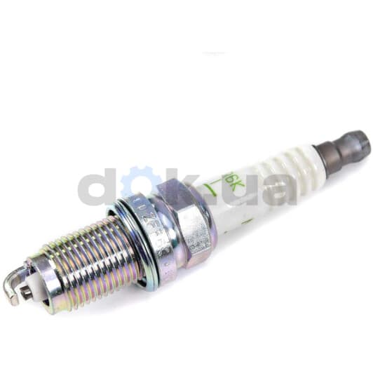 6711 NGK Свічка запалювання
