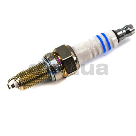0 242 040 502 Bosch Свічка запалювання