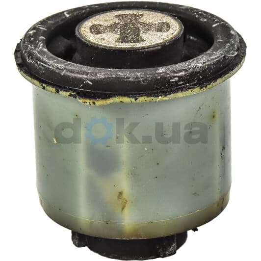 590182 Hutchinson Сайлентблок балки