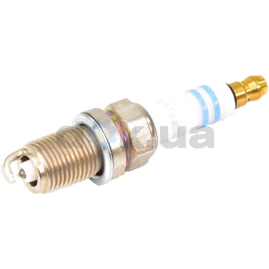 0242230557 Bosch Свеча зажигания