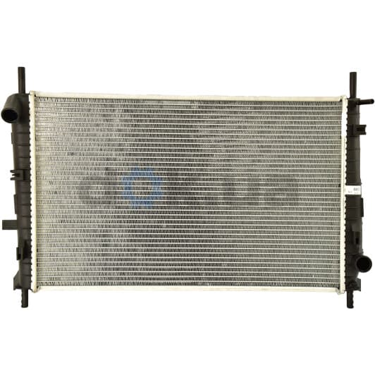 509527 NRF Радіатор охолодження двигуна