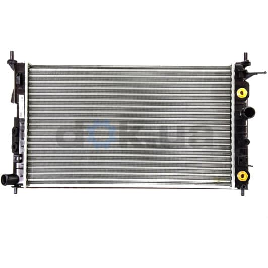 630771 Nissens Радіатор охолодження двигуна для Opel Vectra