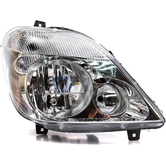 BSG 60-800-011 BSG Основна фара для Mercedes Sprinter