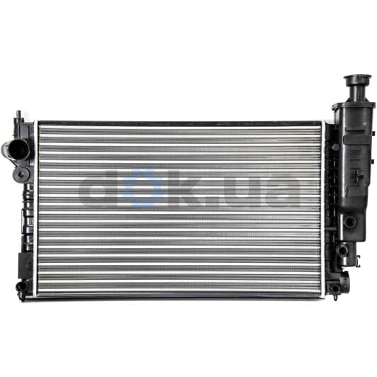 D7P047TT Thermotec Радіатор охолодження двигуна для Peugeot 405