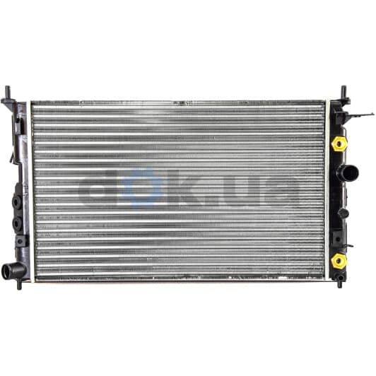 37002220 Van Wezel Радіатор охолодження двигуна для Opel Vectra