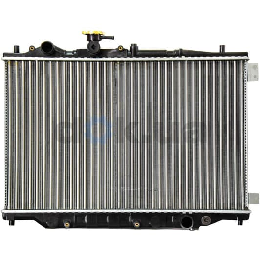 D73008TT Thermotec Радиатор охлаждения двигателя для Mazda 626