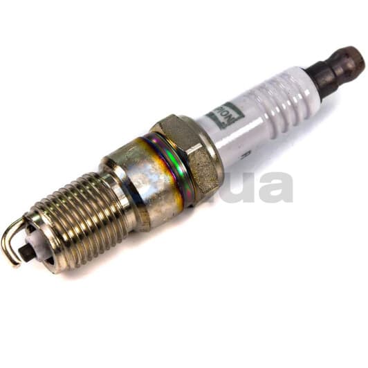 OE011/T10 Champion Свеча зажигания