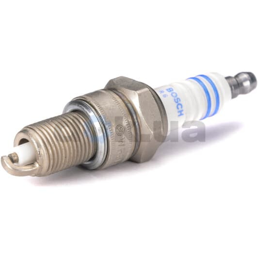 0 242 229 779 Bosch Свеча зажигания
