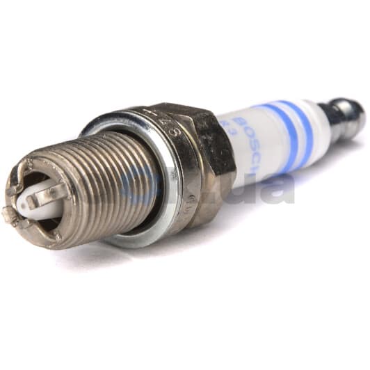 0 242 236 562 Bosch Свеча зажигания