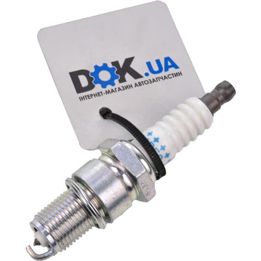 5760 NGK Свеча зажигания