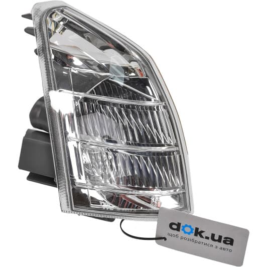 18-0653-01-2 TYC Ліхтар покажчика повороту для Nissan X-Trail