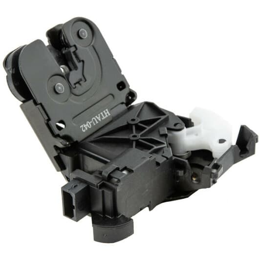 ezcau042 NTY Замок дверей багажника