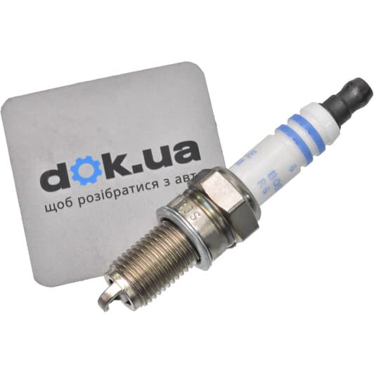 0242145571 Bosch Свеча зажигания