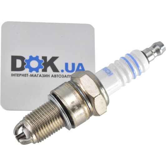 0 241 229 716 Bosch Свеча зажигания