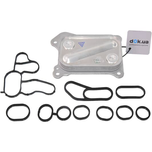 709269520 Pierburg Оливний радіатор двигуна