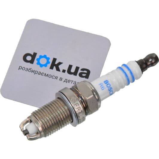 0 242 235 914 Bosch Свеча зажигания