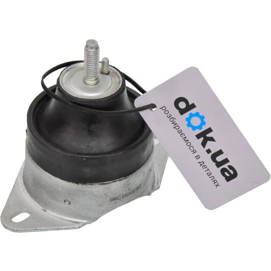 62 92 4593 SWAG Подушка двигателя