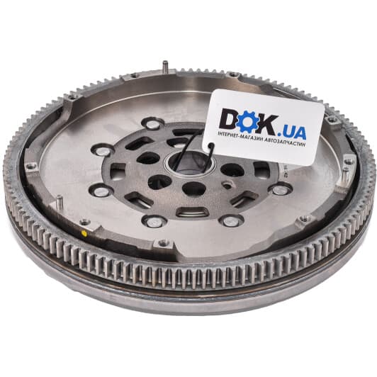 415 0557 10 LuK Маховик