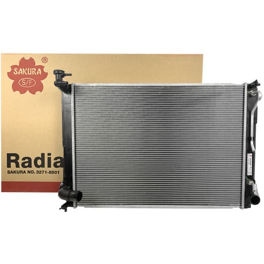 32718501 Sakura Радиатор охлаждения двигателя