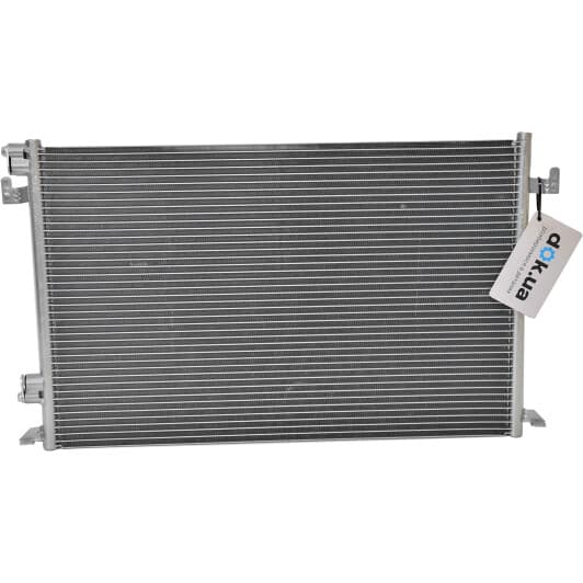 37005397 Van Wezel Радіатор кондиціонера