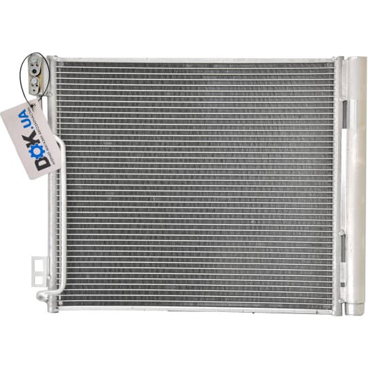 KTT110526 Thermotec Радіатор кондиціонера для Nissan NV200