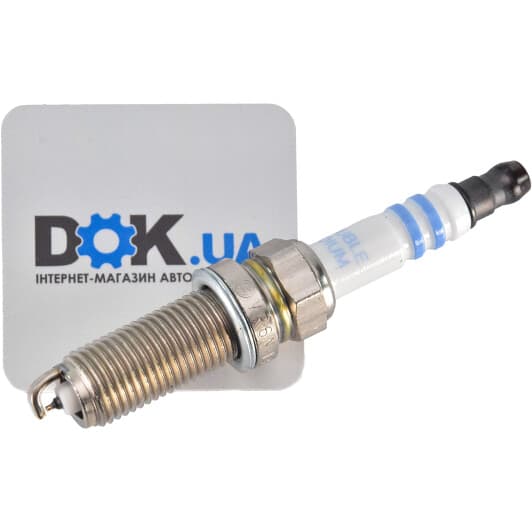 0242140557 Bosch Свеча зажигания